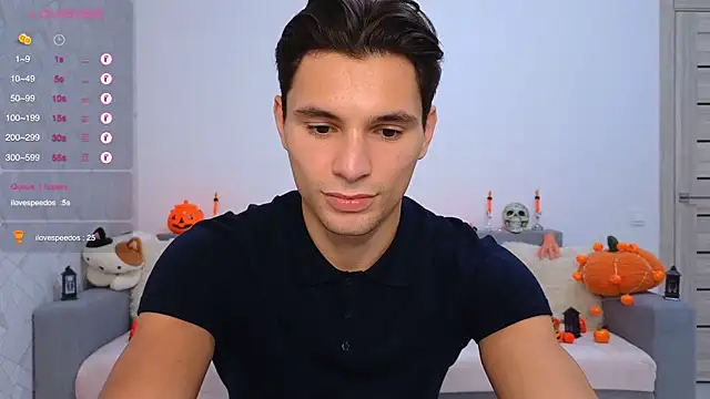 denlover1 online show from October 18, 8:05 am
