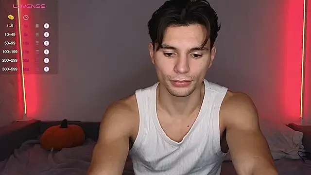 denlover1 online show from November 29, 1:17 am