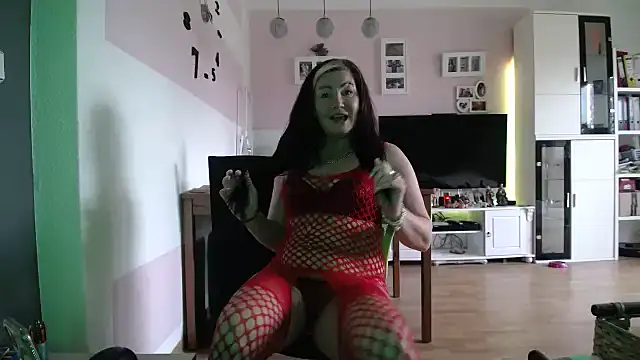 Missnikita6 online show from February 10, 8:53 am