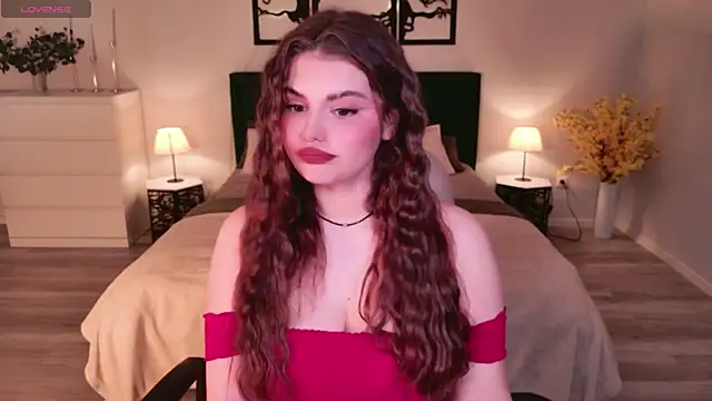 AdeliaKiss online show from May 14, 4:42 am
