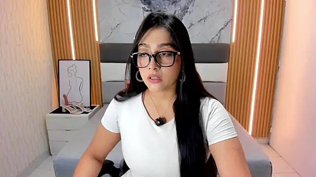 Alyssapark online show from December 4, 7:02 pm