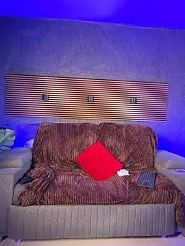  EUFRATES  online show from April 8, 11:44 am