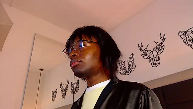 candy lovee69 online show from March 13, 2:27 am