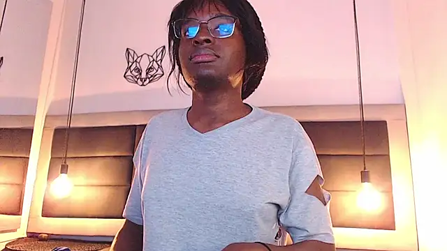 candy lovee69 online show from February 18, 7:32 pm