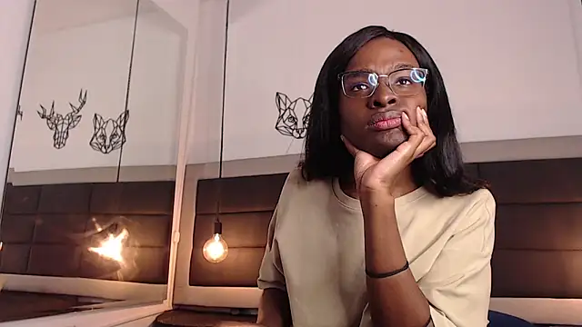 Snapshot of candy_lovee69 chatting on June 22, 4:37 pm candy lovee69 online show from June 22, 4:37 pm