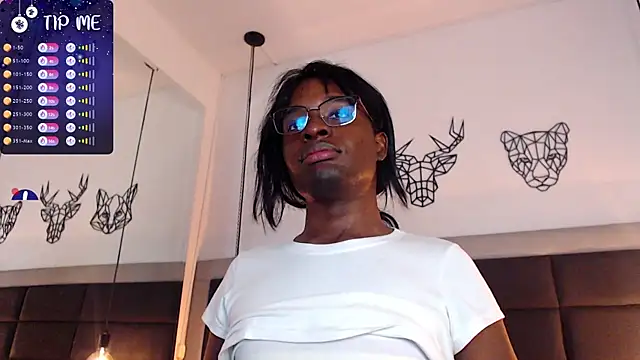 candy lovee69 online show from February 28, 3:04 am