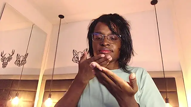 candy lovee69 online show from October 18, 8:22 pm