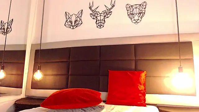 candy lovee69 online show from March 20, 5:13 am