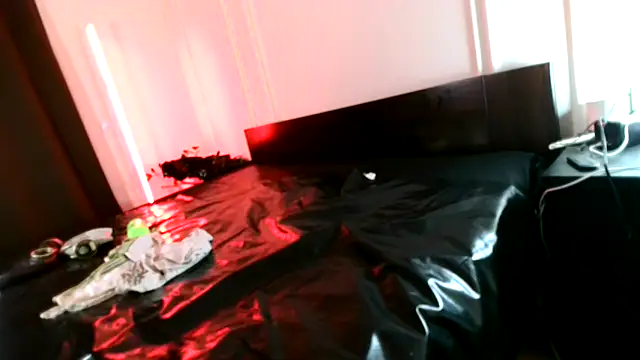 manforhotfun online show from February 10, 1:48 am