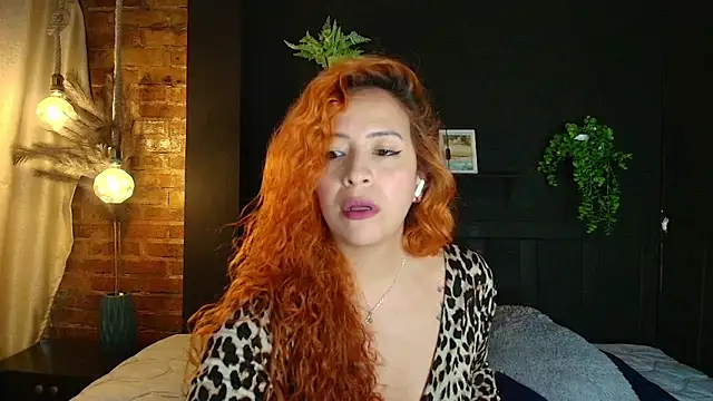 sahra taylor  online show from April 23, 2:19 pm