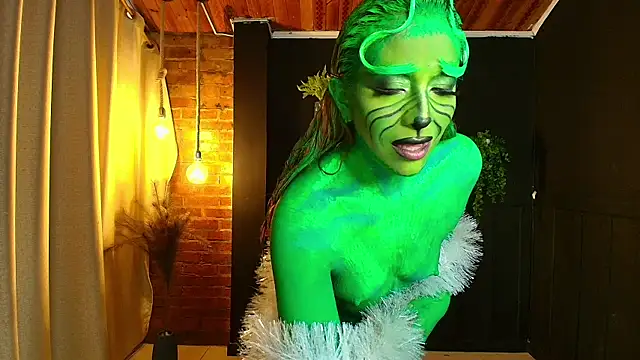 Snapshot of sahra_taylor_ chatting on December 14, 6:02 pm sahra taylor online show from December 14, 6:02 pm