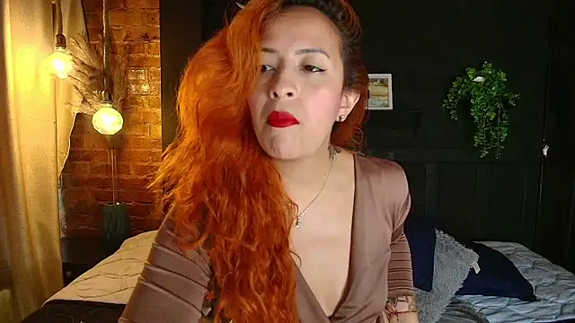 sahra taylor  online show from April 28, 2:21 pm