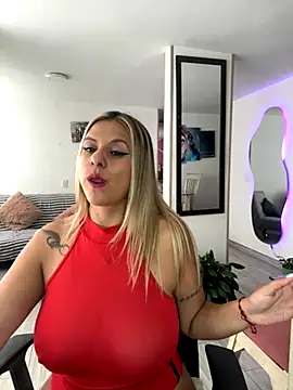 Snapshot of _Maraa chatting on November 13, 5:28 pm Maraa online show from November 13, 5:28 pm