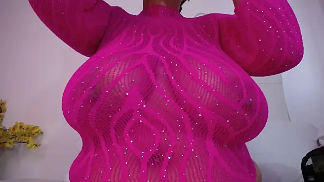 Nicol Love0 online show from March 23, 12:16 pm