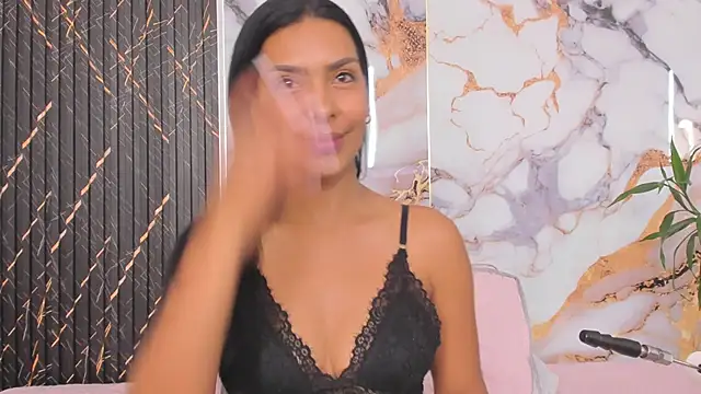 Alyson-a online show from February 11, 12:16 pm