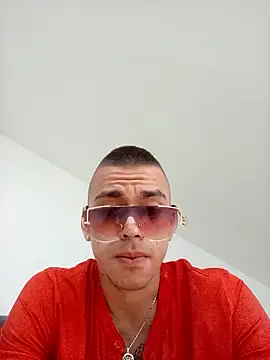 GilberMxx online show from September 10, 10:09 pm