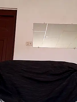 GilberMxx online show from March 15, 2:35 pm