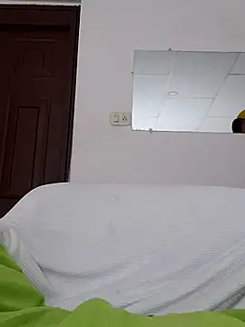 Snapshot of GilberMxx chatting on January 9, 10:06 pm GilberMxx online show from January 9, 10:06 pm