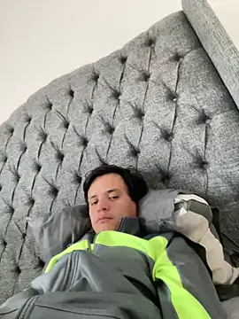 Snapshot of stevego94 chatting on January 6, 5:59 pm stevego94 online show from January 6, 5:59 pm