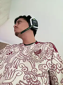 Snapshot of stevego94 chatting on December 2, 11:46 pm stevego94 online show from December 2, 11:46 pm