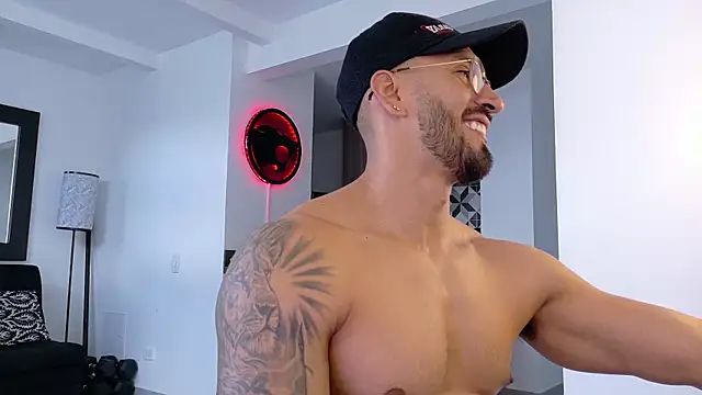 tony muscle online show from October 19, 7:05 pm