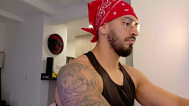 tony muscle online show from November 18, 8:56 pm