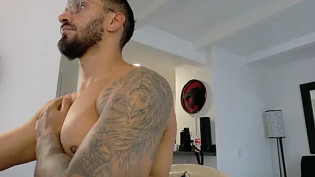 tony muscle online show from March 10, 9:41 pm