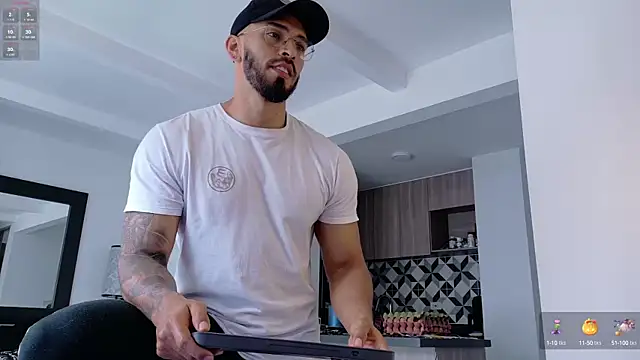 tony muscle online show from September 26, 4:58 pm