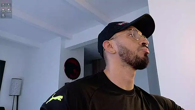 tony muscle online show from November 3, 10:02 pm