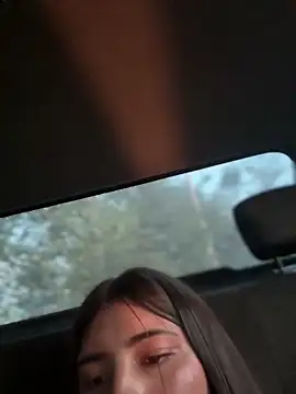 Snapshot of AhriCutte chatting on February 27, 5:16 pm AhriCutte online show from February 27, 5:16 pm