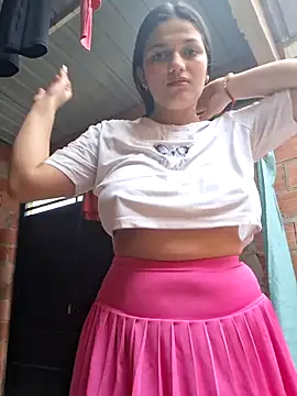 girl milk1 online show from February 8, 4:05 pm