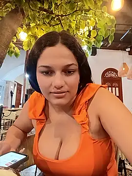 Snapshot of girl_milk1 chatting on November 18, 11:26 pm girl milk1 online show from November 18, 11:26 pm