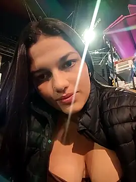 girl milk1 online show from December 22, 12:00 am