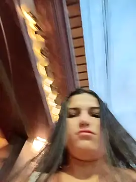 Snapshot of girl_milk1 chatting on November 21, 10:42 pm girl milk1 online show from November 21, 10:42 pm