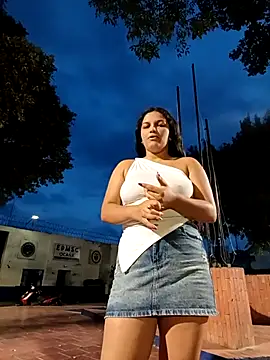 Snapshot of girl_milk1 chatting on November 7, 10:46 pm girl milk1 online show from November 7, 10:46 pm