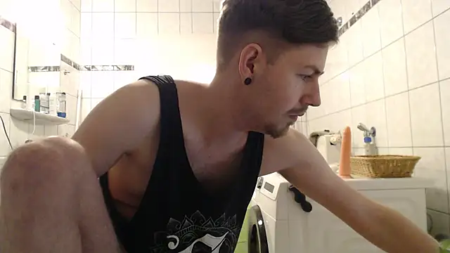 jonny-bisexual online show from December 29, 9:52 pm