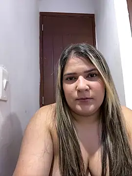 Snapshot of shantal_smith9 chatting on October 16, 3:15 am shantal smith9 online show from October 16, 3:15 am