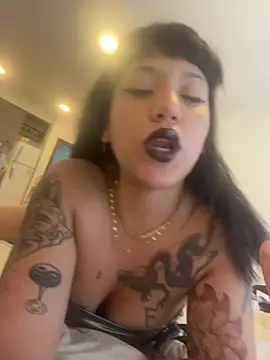 Snapshot of beabeaaok chatting on October 29, 8:41 pm beabeaaok online show from October 29, 8:41 pm