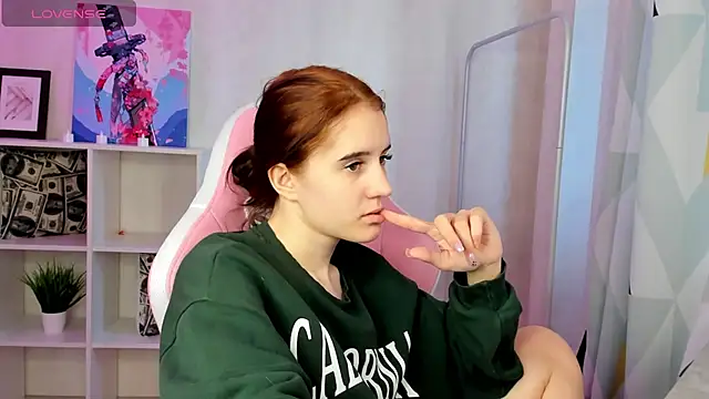 Snapshot of Tonya_Gray chatting on January 6, 5:08 am Tonya Gray online show from January 6, 5:08 am