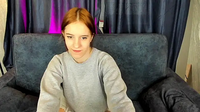 Snapshot of Tonya_Gray chatting on February 2, 4:15 am Tonya Gray online show from February 2, 4:15 am