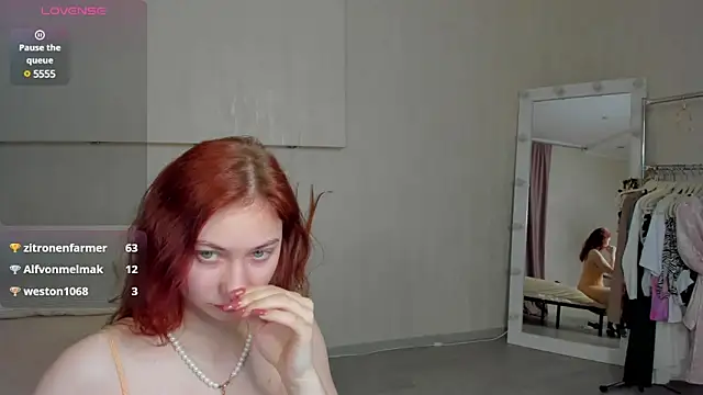 Miss you kiss online show from January 31, 4:47 am