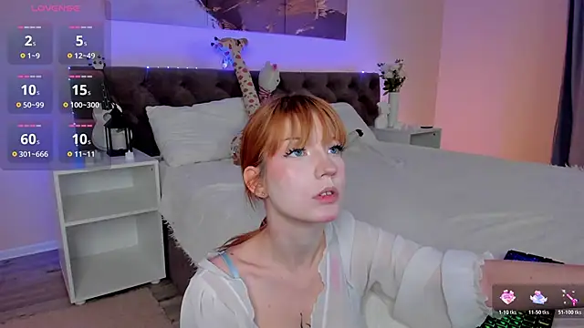 Linablueeyed online show from November 15, 9:24 am