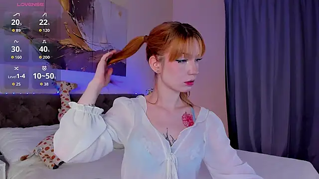 Linablueeyed online show from November 24, 9:09 am