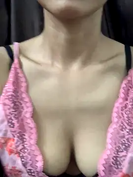 Snapshot of Sweety_008 chatting on September 11, 2:17 pm Sweety 008 online show from September 11, 2:17 pm