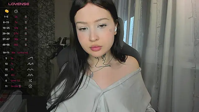 Snapshot of kate8ketee8 chatting on February 2, 1:30 pm kate8ketee8 online show from February 2, 1:30 pm