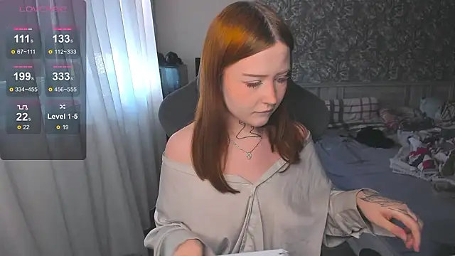 kate8ketee8 online show from March 7, 1:38 pm