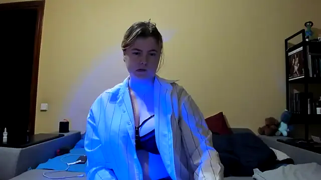 LillyDepp online show from February 13, 5:02 pm