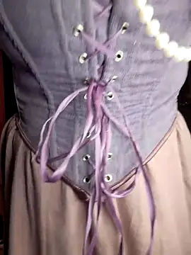 Snapshot of GypsyEsmeralda chatting on November 3, 3:56 am GypsyEsmeralda online show from November 3, 3:56 am