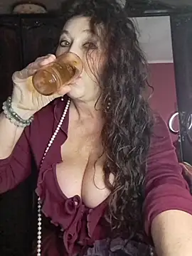 GypsyEsmeralda online show from December 20, 5:10 am