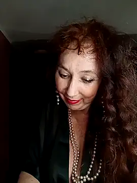 Snapshot of GypsyEsmeralda chatting on March 22, 5:31 pm GypsyEsmeralda online show from March 22, 5:31 pm